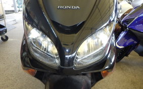 HONDA FORZA ZA MF08