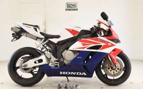 HONDA CBR1000RR 2004 SC57