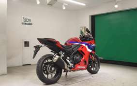 HONDA CBR400R 2025 NC65