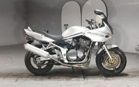 SUZUKI BANDIT1200S GV77A