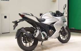 SUZUKI GIXXER 250 SF 2001 ED22B