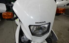 HONDA XR230 MD36