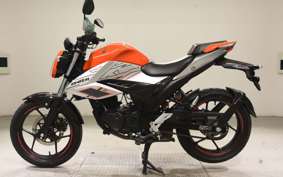 SUZUKI ジクサー150