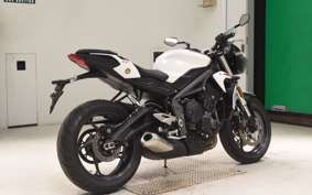 TRIUMPH STREET TRIPLE S 2021