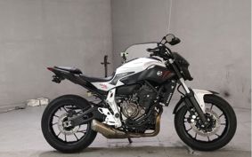 YAMAHA MT-07 2015 RM07J