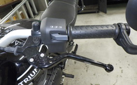 TRIUMPH SPEED400 2024