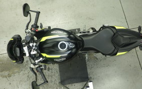 TRIUMPH STREET TRIPLE RS 2022