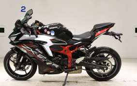 KAWASAKI ZX-25R 2023 ZX250E