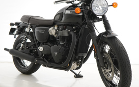 TRIUMPH BONNEVILLE T120 BLACK 2023 DAD75H