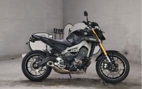 YAMAHA MT-09 RN34J
