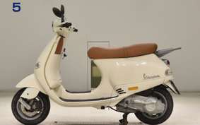 VESPA 125 ET4 2023