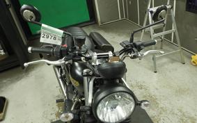 TRIUMPH STREET TWIN 2021