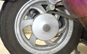 SUZUKI GSR125