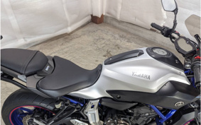 YAMAHA MT-07 2015 RM07J