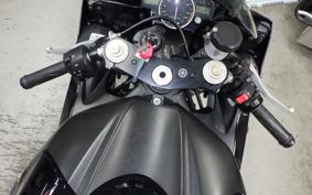 YAMAHA YZF-R6 2006