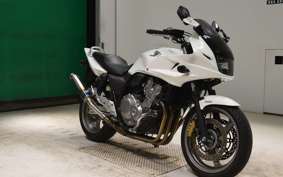 HONDA CB400 SUPER BOLDOR VTEC A 2009 NC42