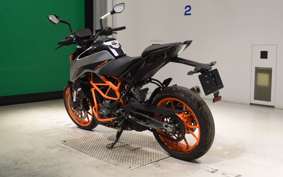 KTM 390 DUKE 2022