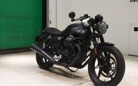MOTO GUZZI V7 STONE 2023