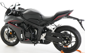 HONDA CBR650R E-Clutch 2025 RH17