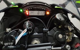 KAWASAKI ZX 10 NINJA R SE 2019 ZXT02E
