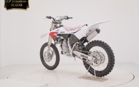YAMAHA YZ125