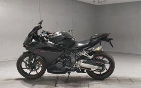 HONDA CBR250RR MC51