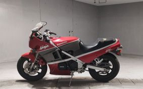 KAWASAKI GPZ400R ZX400D