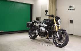 BMW R NINE T 2014