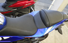 SUZUKI GSX250 R