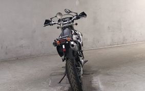 SUZUKI DR-Z400SM 2006 SK44A