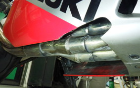 SUZUKI GSX-R1100 1991 GV73A