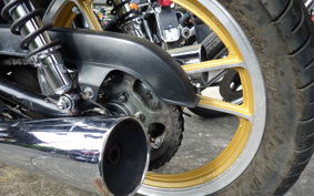SUZUKI GSX-400E