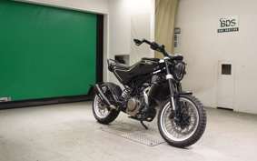 HUSQVARNA SVARTPILEN 401 2019