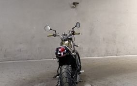 YAMAHA TW225 DG09J