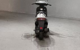 SUZUKI ADDRESS V100 CE13A