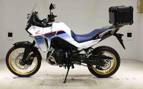 HONDA TRANSALP XL750 2023 RD16
