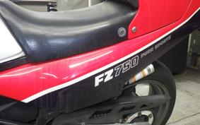 YAMAHA FZ750 1985 1FM