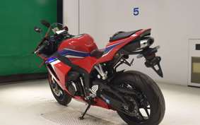 HONDA CBR600RR 2020 PC40