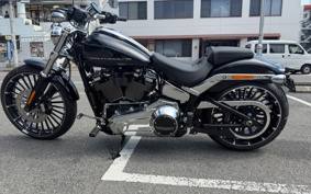 HARLEY FXBR 2026 YE9