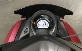 YAMAHA N-MAX 155 SG50J