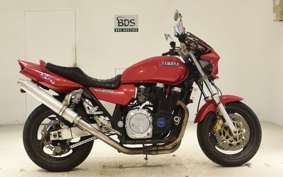 YAMAHA XJR1200 1995 4KG