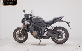 HONDA CB650R E-Clutch 2018 RH17