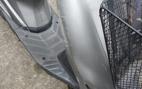 SUZUKI ADDRESS V100 CE11A