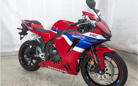 HONDA CBR600RR 2024 PC40