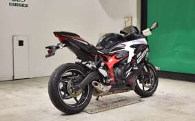 KAWASAKI ZX-25R 1999 ZX250E