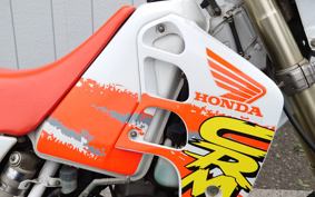 HONDA CRM250R MD24