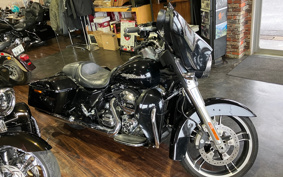 HARLEY  HARLEY FLHX103 2013 KBM