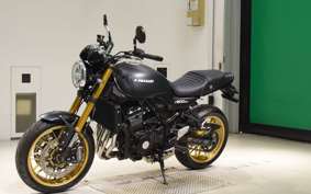 KAWASAKI Z900RS SE 2025 ZR900K