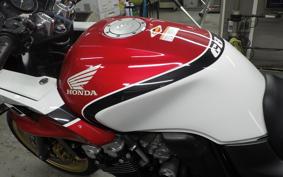 HONDA CB400 SUPER BOLDOR VTEC 2006 NC39