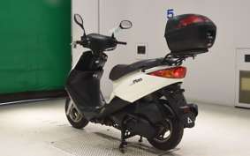 YAMAHA AXIS 125 TREET